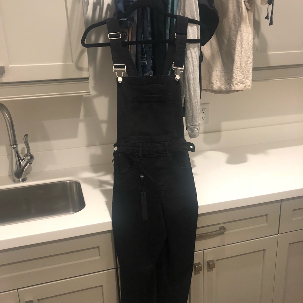 Blank NYC black denim overalls. Size 26.